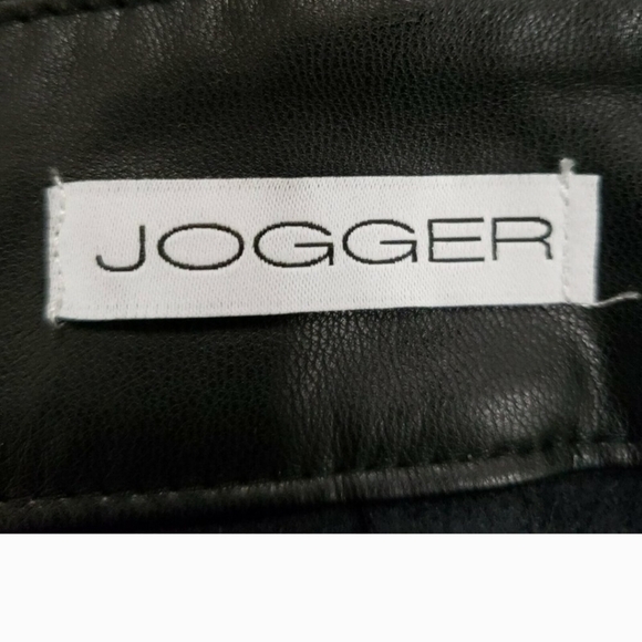 Sofia Jeans Faux Leather Hogh Rise  Jogger pants Size 20 - Picture 5 of 6